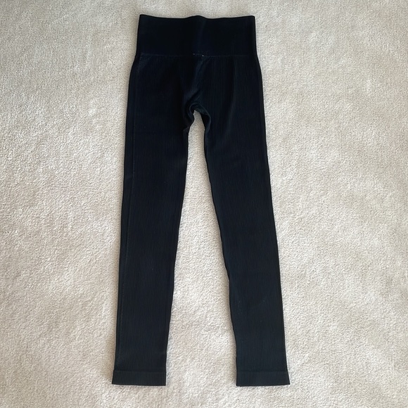 Ribbed crop top and legging set - Picture 9 of 13